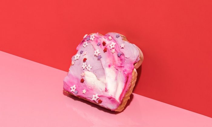 Plant-Based Food Colors Make Toast An Art Project