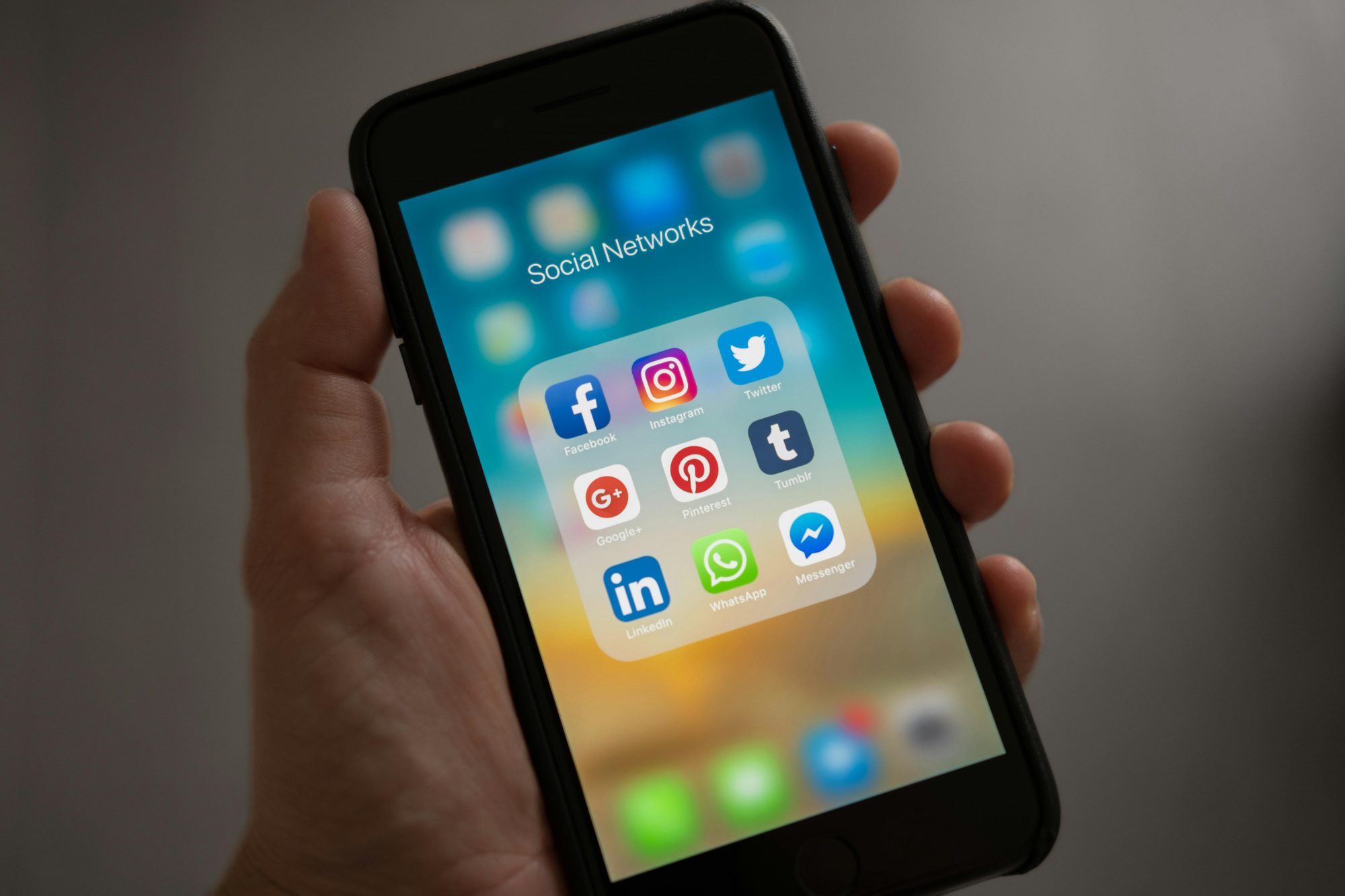 How to Leverage Social Media for a New Product Launch by Experienced Marketing Professionals at  ...