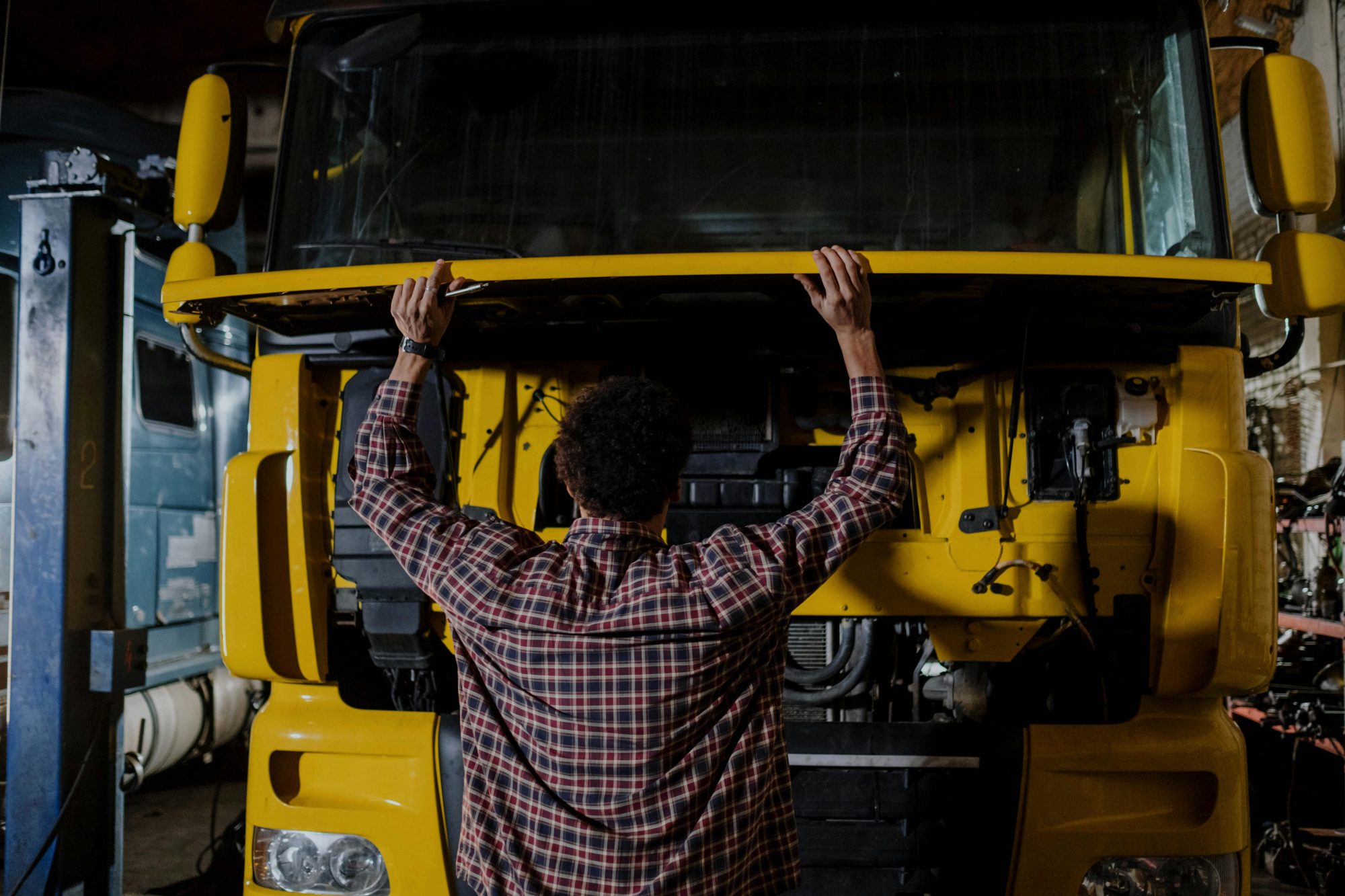A Look Inside the Day-to-Day Responsibilities of a U.S. Truck Driver by Experienced Trucking Pro ...